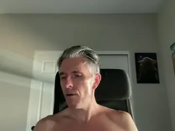 Sugarlina – webcam model profile photo Image 4