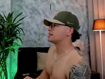 hungeddy – webcam model profile photo Image 16