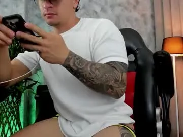 hungeddy – webcam model profile photo Image 17