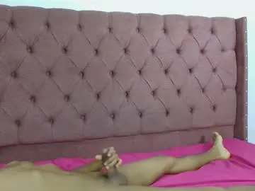 Taanni – webcam model profile photo Image 4