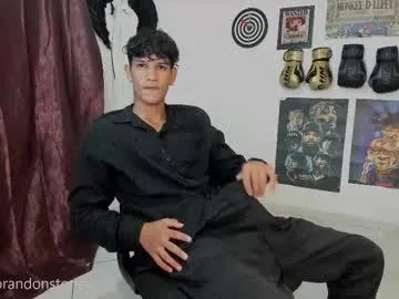 hina_porn – webcam model profile photo Image 12