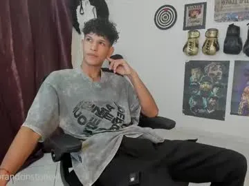 hina_porn – webcam model profile photo Image 15