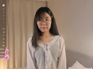 HopeHeaven – webcam model profile photo Image 17