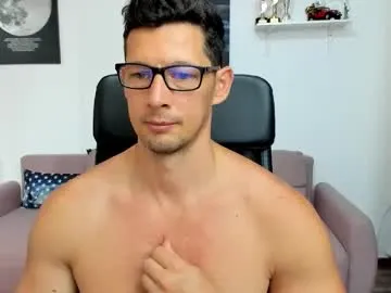 wolfan_sky – webcam model profile photo Image 13