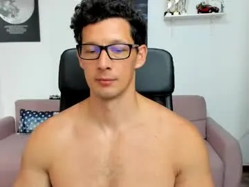 wolfan_sky – webcam model profile photo Image 5