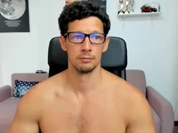 wolfan_sky – webcam model profile photo Image 7