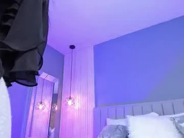 hina_porn – webcam model profile photo Image 12