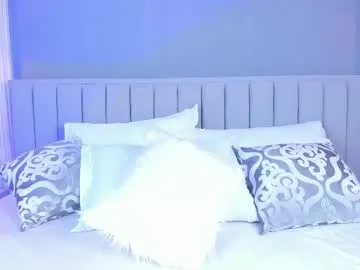 hina_porn – webcam model profile photo Image 8