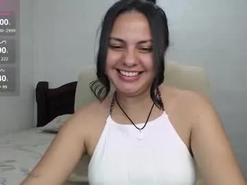 sophiestique – webcam model profile photo Image 10