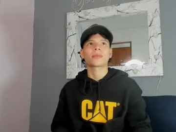 hungeddy – webcam model profile photo Image 16