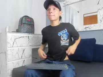 hungeddy – webcam model profile photo Image 2