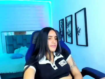 IORio2 – webcam model profile photo Image 14