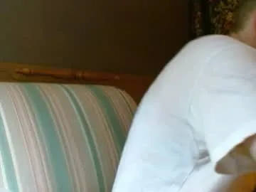 v1b3scu – webcam model profile photo Image 16