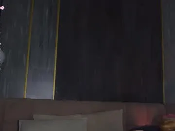 IORio2 – webcam model profile photo Image 11