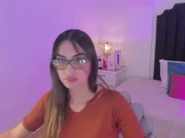 xunybany – webcam model profile photo Image 11