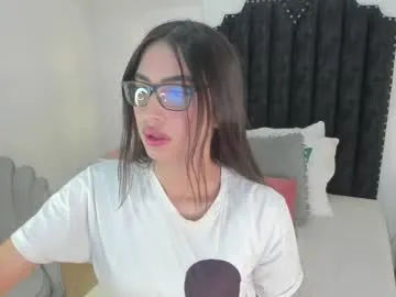 xunybany – webcam model profile photo Image 7