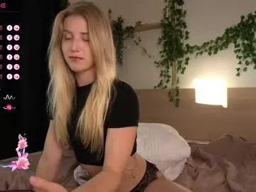 enma_clark – webcam model profile photo Image 10