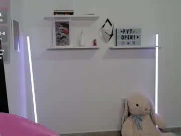 GraypacLive – webcam model profile photo Image 11