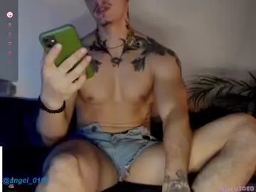 Prueberry – webcam model profile photo Image 6