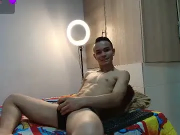 Daddyslut2_0 – webcam model profile photo Image 2