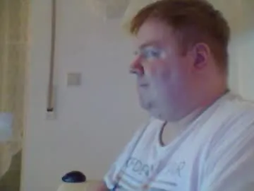 dirtypub – webcam model profile photo Image 10