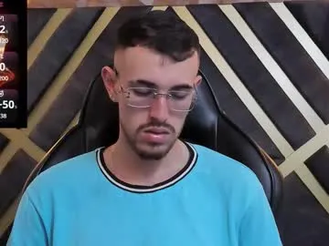 kpo10 – webcam model profile photo Image 2