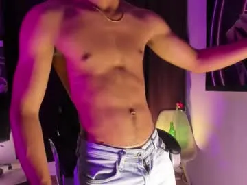 evan_white_ – webcam model profile photo Image 6