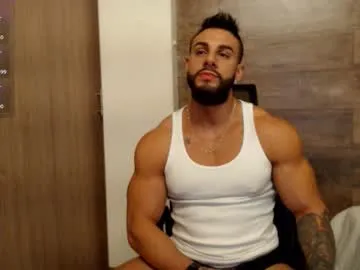 Parochkaporn – webcam model profile photo Image 17