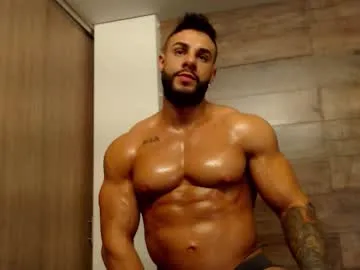 Parochkaporn – webcam model profile photo Image 8
