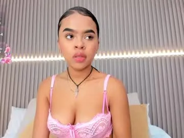 coralineross_ Image 9