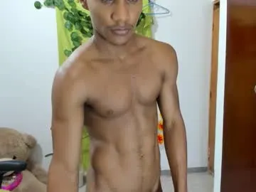 corzoethan – webcam model profile photo