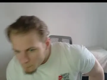 -teenytiny- – webcam model profile photo Image 3