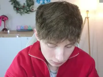 YU-KI00 – webcam model profile photo Image 16