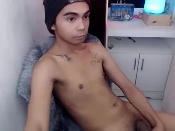 il_undercover – webcam model profile photo Image 4