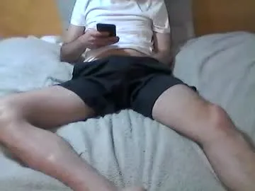 little_effy18_ – webcam model profile photo Image 9