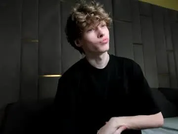 Prueberry – webcam model profile photo Image 5