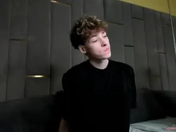 Prueberry – webcam model profile photo Image 6