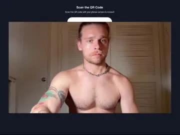 TOP_po – webcam model profile photo Image 12