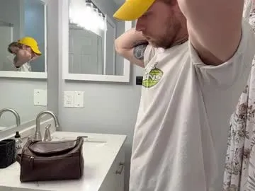 TOP_po – webcam model profile photo Image 6