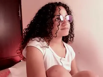 nayecloud – webcam model profile photo Image 18