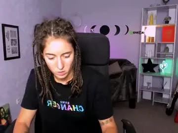 mila_stunning – webcam model profile photo Image 5