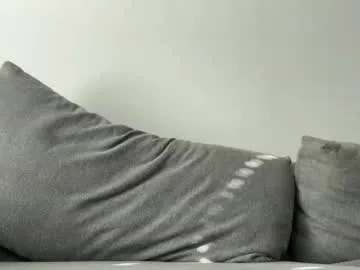 waveofcats – webcam model profile photo Image 15