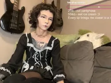 millemimi – webcam model profile photo Image 8