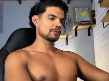 ponzothc – webcam model profile photo Image 10