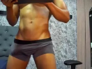 Adelaida1001 – webcam model profile photo Image 6