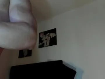 skinnyguywithbigd – webcam model profile photo Image 3