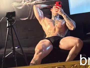 tyler_gus – webcam model profile photo Image 12