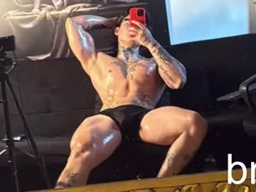 tyler_gus – webcam model profile photo Image 8