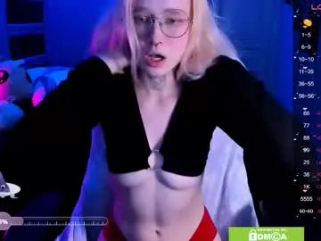 hina_porn – webcam model profile photo Image 14