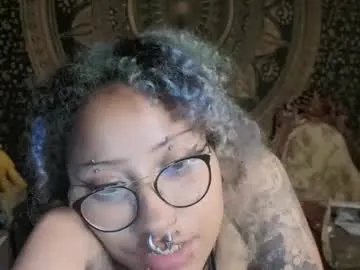 deluxxxeblu Image 12